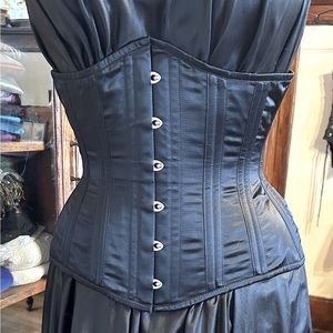 Excellent condition! Discontinued black satin corset from What Katie Did